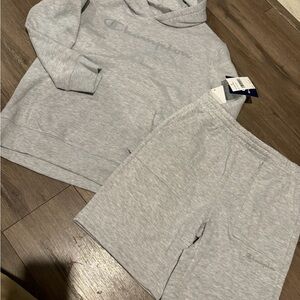 Boys Champion 2PC Fleece Hoodie And Shorts Set Size L